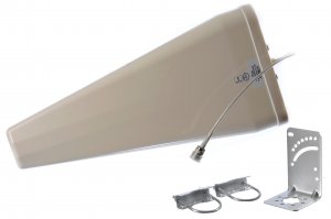 Broadband or Wideband Multi-Band Directional Antenna 698 to 960 MHz + 1710 to 2700 GHz for Cellular, GSM, CDMA, PCS, 3G, 4G, LTE and WiFi